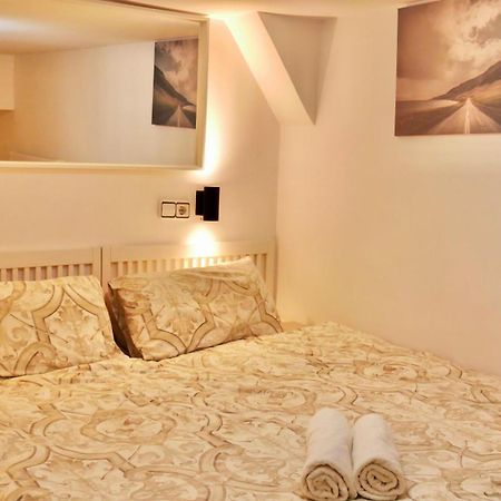 Duplex La Latina Centro Madrid公寓 外观 照片